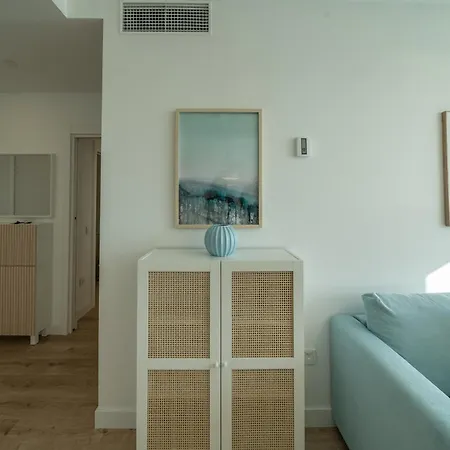 Xpce Urban 10 Skyline - Parking Free *